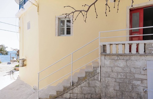 Katavolos Apartment | Salt & Sun by Konnect - TwoBedroom Apartment, Kaminaki Beach