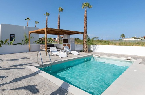 Petaloudes Villa | Salty Sun 4 - Two Bedroom Villa, Sleeps 5