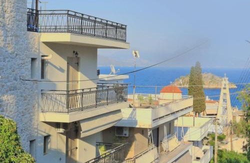 Tolo Apartment | Salty Vibes -Tolo