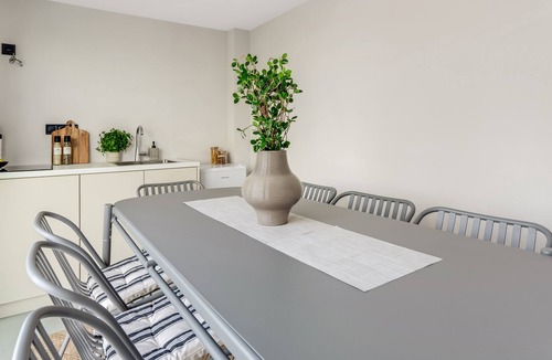 Piraeus Apartment | Sanders Port - Humble Studio Near Piraeus Port