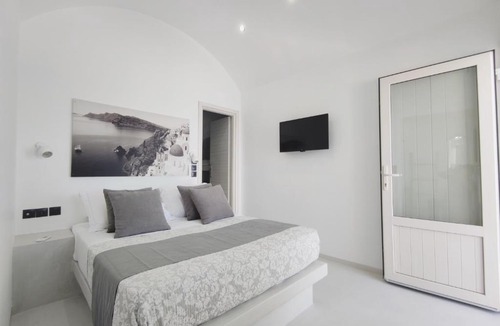 Perissa Apartment | Sandys Paradise Rooms