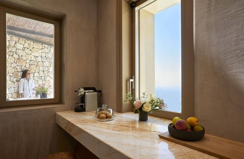 Pyrgos Villa | Santorini Sky - The Retreat