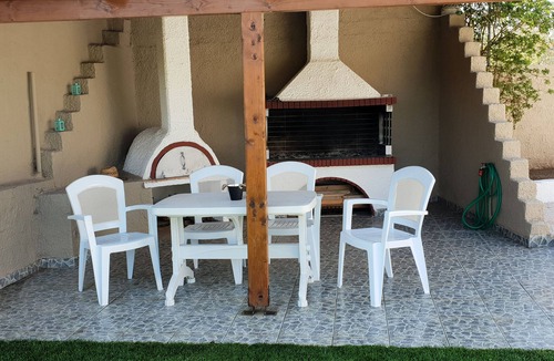Isthmia Apartment | Saronikos Family House with Garden & Sea view | Dioni Apartment