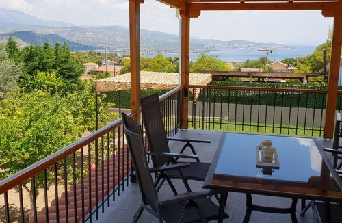 Isthmia Apartment | Saronikos Family House with Garden & Sea view | Dioni Apartment