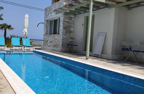 Zagora-Mouresi Apartment | Sea and Sun Romantic