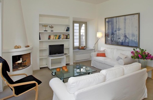 Batsi Villa | Sea Bird