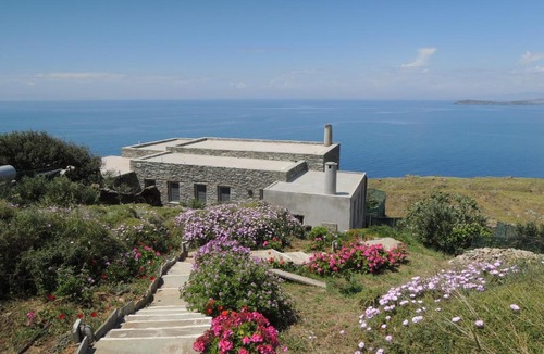 Batsi Villa | Sea Bird