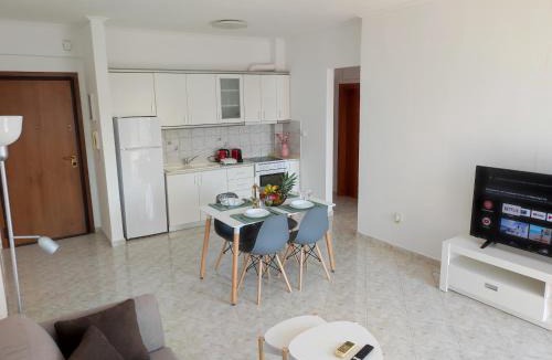 Neoi Epivates Apartment | Sea Breeze II Apartment