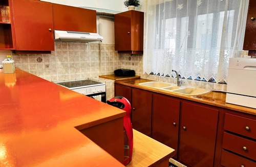 Koum Kapi Apartment | Sea Breeze Sanctuary-1bd 3pl 1ba - 90m To Sea