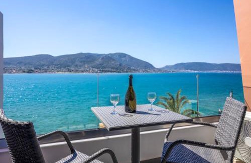 Salamis Apartment | Sea Breeze Stay 1