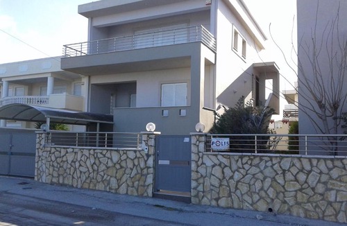 Kato Assos House | Sea front studio