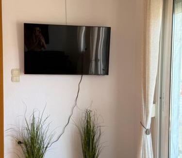 Paralia Ofryniou Apartment | Sea side 1