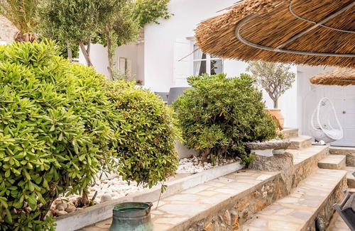 Kalafatis Villa | SEA & SUN A Quality Brand Certified Villa 150 meters from Agia Anna Beach
