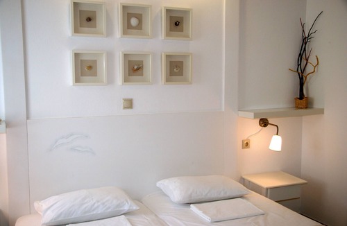 Irakleia Apartment | Sea view 5 min from the beach