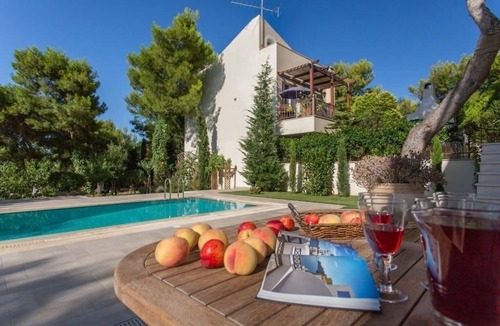 Markopoulo Mesogaias House | Sea View villa Athens . In the most beautiful area in Attica.