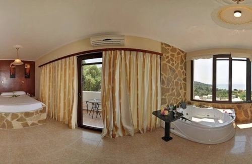 Paramonas Villa | Sea view Villa Paramonas