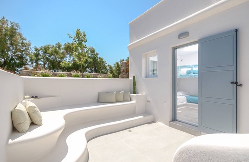 Plaka Villa | Seaside Naxos 2 Villas 7 Bedrooms/7 Bath Sleeps 18 @ Plaka Baech