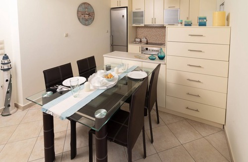 Papadhianika House | SeaView flat few meters from the Beach