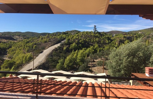 Agii Theodori Villa | Seaview Hilltop Villa/wi-fi, A/c, Near Beach & Ancient Sites Only 45' to Athens