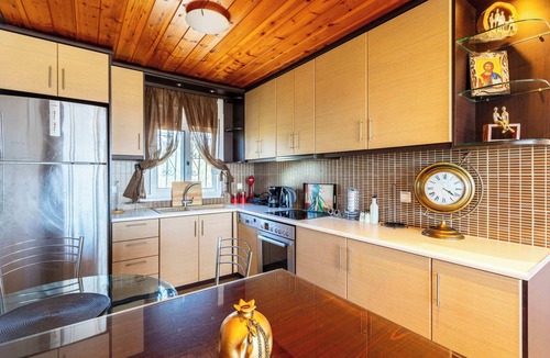 Agrilos Apartment | Seaview & Nature Retreat - Filiatras Cozy Hideaway