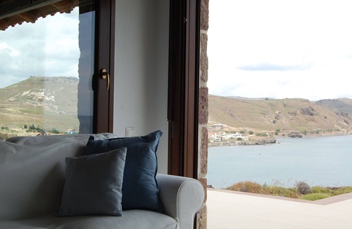 Tavari Villa | Seaview Villa
