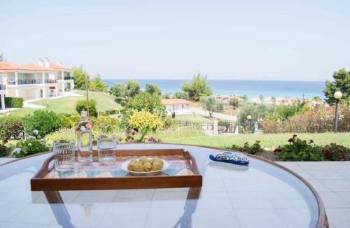 Pefkochori Villa | Seaview Villa with shared pool in Pefkochori