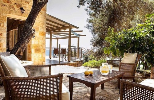 Mousata Cottage | Secluded 2-Bedroom with Pool, Stunning Sea Views