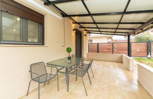 Mavromati Apartment | Sefis House