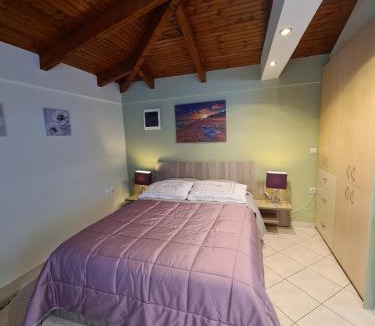 Spata-Artemida Apartment | Semelia's Guest house