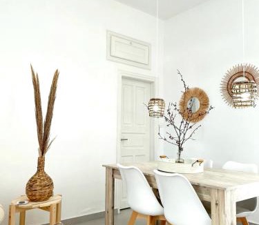 Milatos Beach House | Semelli