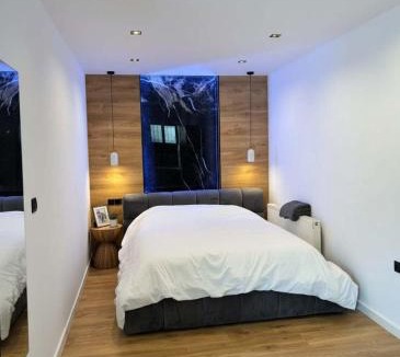 Stamata Apartment | Serene Anoixi Stay with Jacuzzi