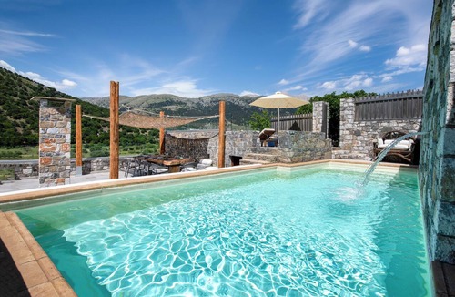 Askifou Villa | Serenity Cave Villa, Traditional Villas Askyfou