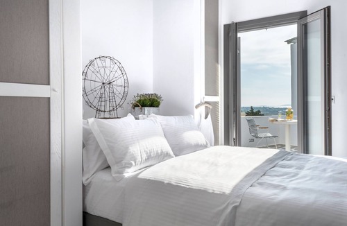 Glinado Hotel | Seven Suites