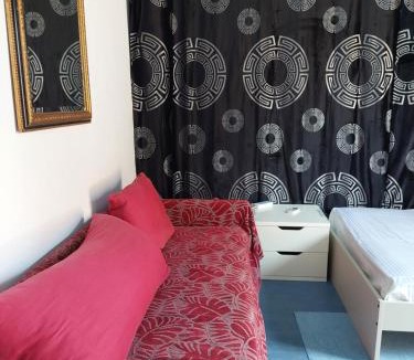 Thissio Apartment | Share room thissio nearby Acropolis