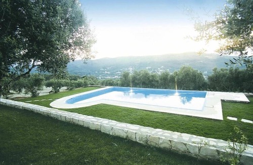 Darmarochori Villa | Shared Pool Apartment with Comfort