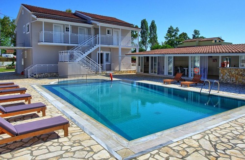 Sidari Villa | Sidari Beach Villa - Holiday Villa Rental with private swimming pool on Corfu Island, Greece