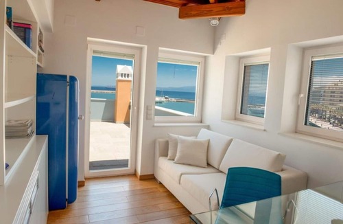 Chios Apartment | Sideratos Sea View City Apartment