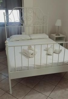 Psakoudia Apartment | Simplicity at Iris Accommodation Adults only