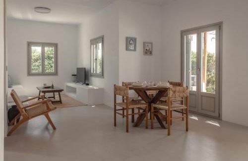 Naousa House | Siora of Paros - Malatesta & Piccolo