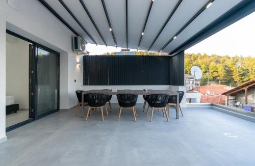 Neos Marmaras Apartment | SithoniaRS Luxury 2nd Floor Roofgarden Apartment With Unique Seaview