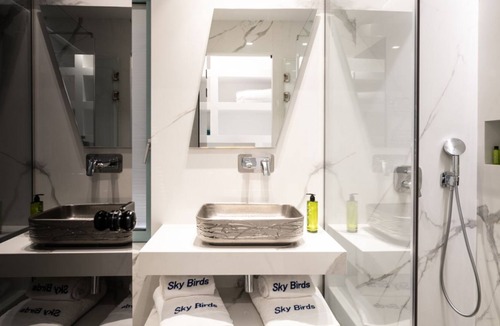 Skinaria Villa | Sky Birds Villa - Holistic Escape