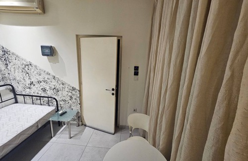 Aigaleo Apartment | Small apartment 15sqm2 with AC in Egaleo