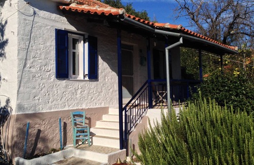 Vrachos Cottage | Small original and traditional stone house with care guarantee
