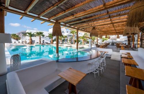 Agia Paraskevi Hotel | Smy Mediterranean White Santorini