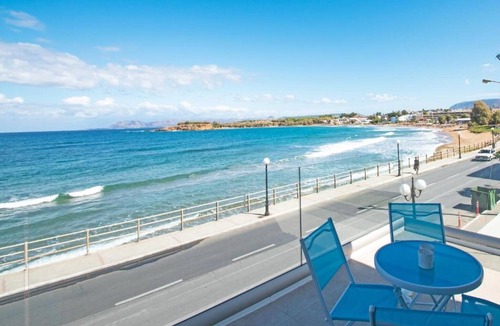 Agii Apostoli Apartment | Sonja 3 apartment,pool,Beachfront,Chania