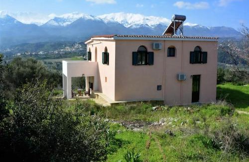 Makhairoi House | Sophia Country House - Olive Grove Retreat, Crete