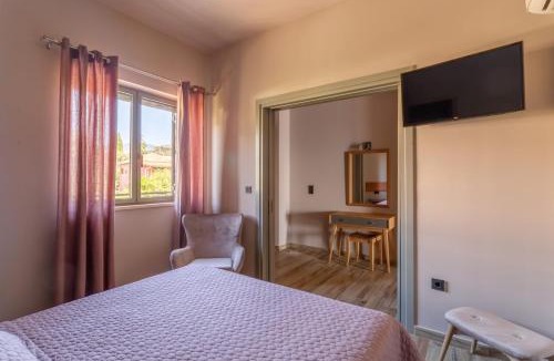 Stoupa Hotel | Sophia's Beach House