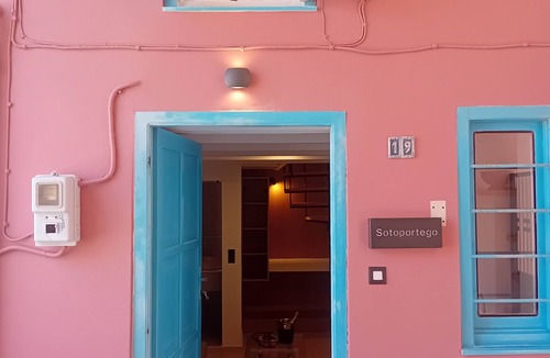 Old Town House | Sotoportego