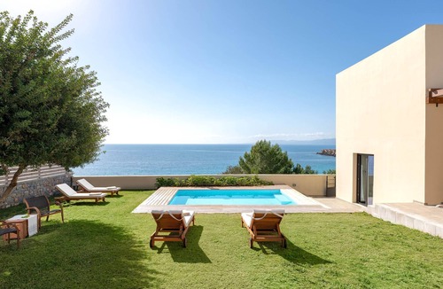 Pefkos Villa | South Key Villa with private pool