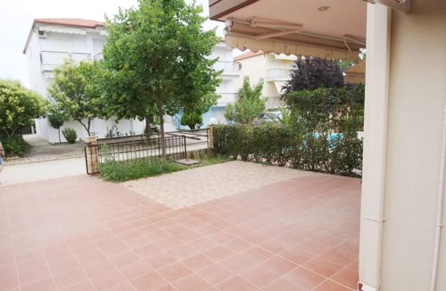 Kalivia Poliyirou House | Spacious 4-bedroom house with WiFi, AC in marvelous Kalyves Polygyrou